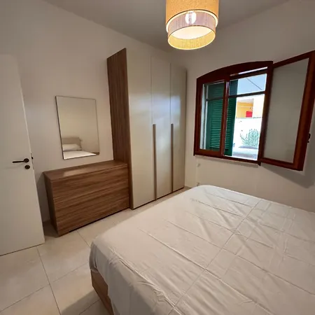 בית נופש Casa Delle Mimose Baia גאליפולי